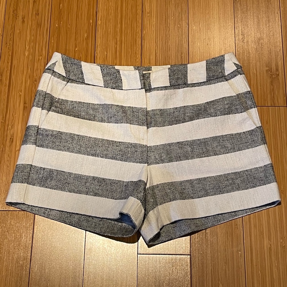 British Khaki Chino Shorts, Great Condition, Sz 4